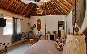 Hotel Naia Tulum